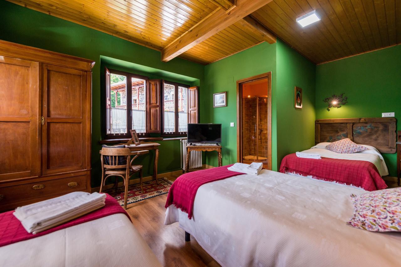 Hostal Pena Santa Soto  Екстериор снимка
