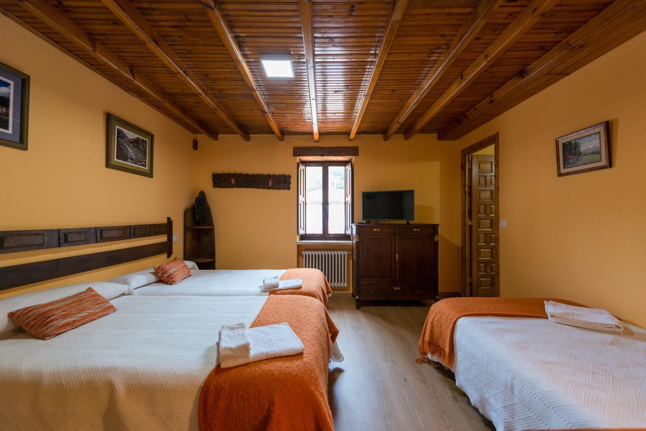 Hostal Pena Santa Soto  Екстериор снимка